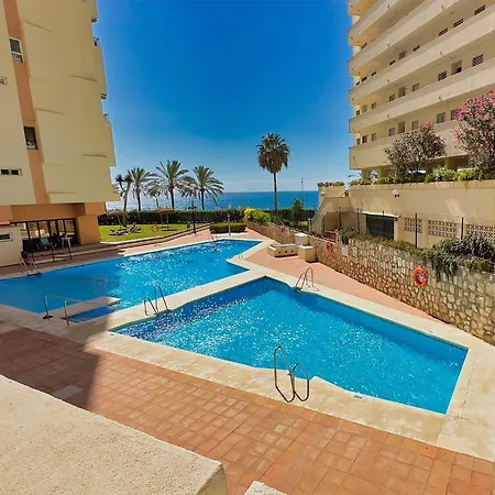 Modern Renovated One Bed In Edificio Apolo Center * Marbella