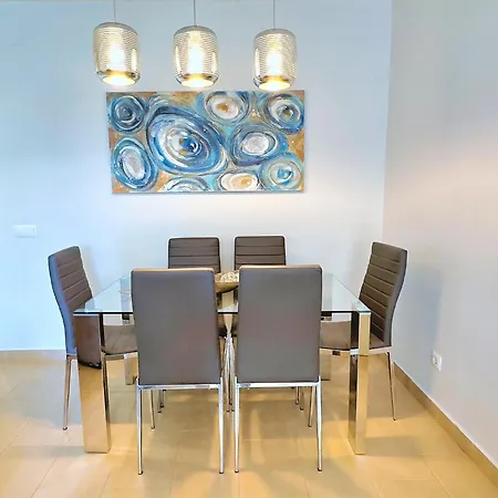 Modern Renovated One Bed In Edificio Apolo Center *