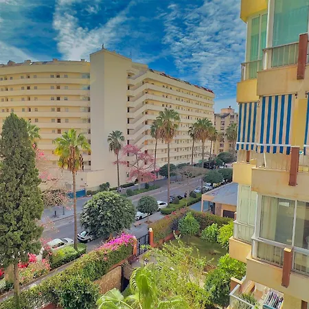Modern Renovated One Bed In Edificio Apolo Center * Marbella