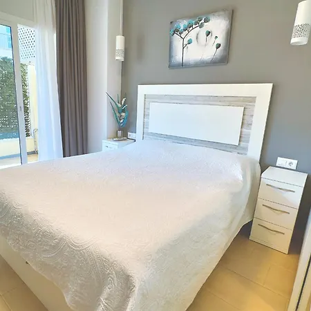 Modern Renovated One Bed In Edificio Apolo Center Marbellac