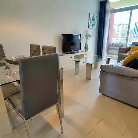 Modern Renovated One Bed In Edificio Apolo Center *